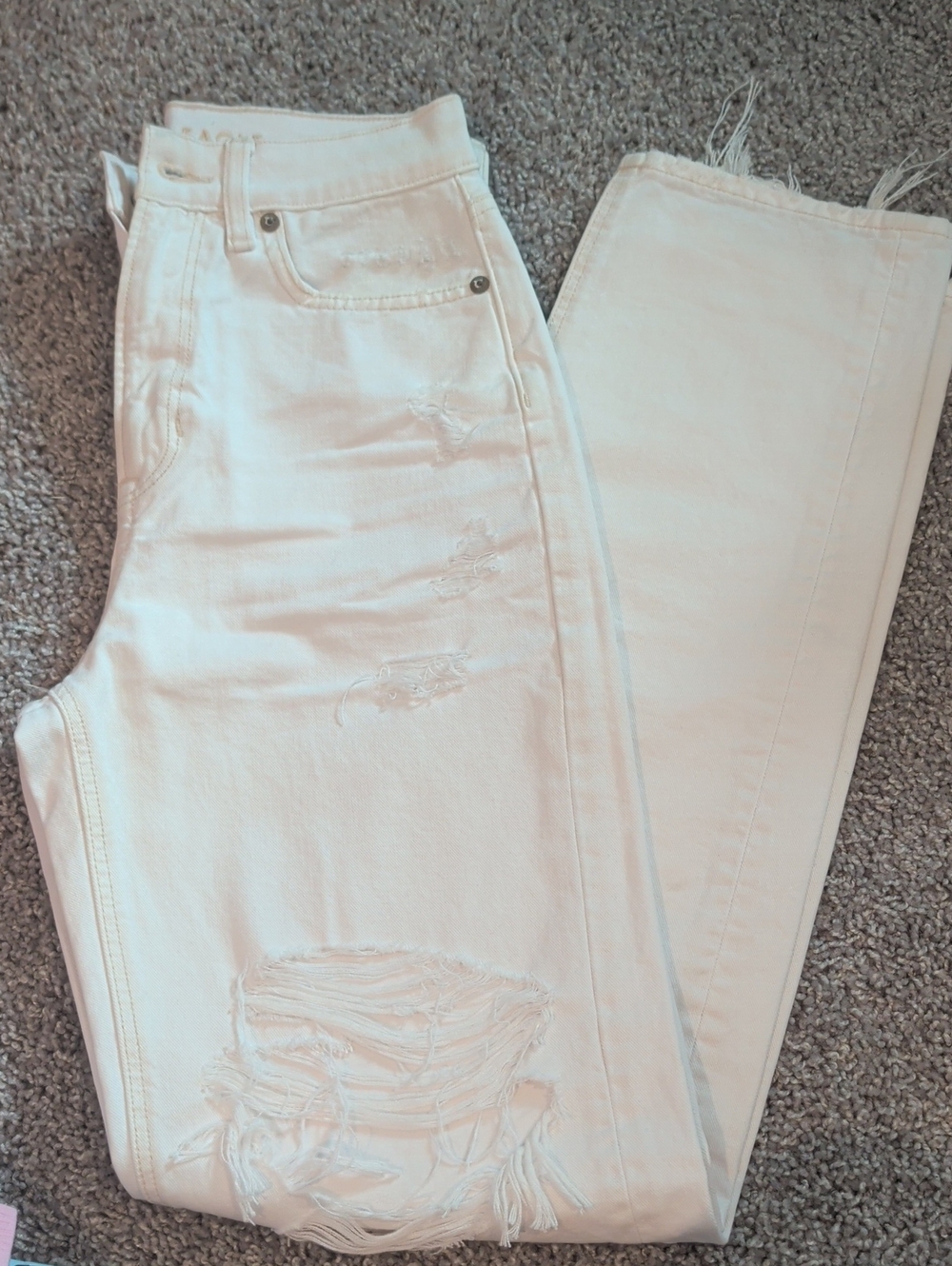 American Eagle Outfitters White High-Rise Distressed Jeans
